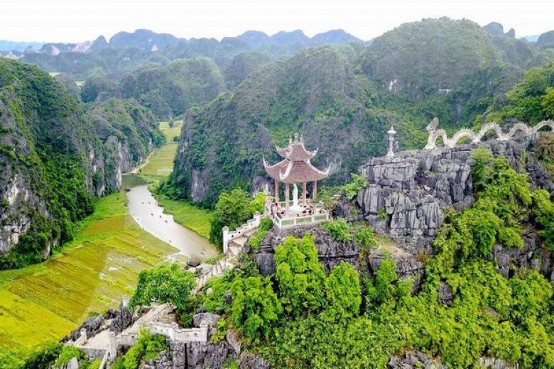 Ba điểm đến ở Ninh Bình đẹp như tiên cảnh thu hút giới trẻ dịp Tết Âm lịch 2021